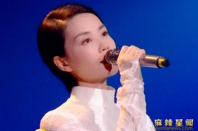 ​谢霆锋称不会结婚 锋菲恋亮红灯还是彼此爱得太深沉