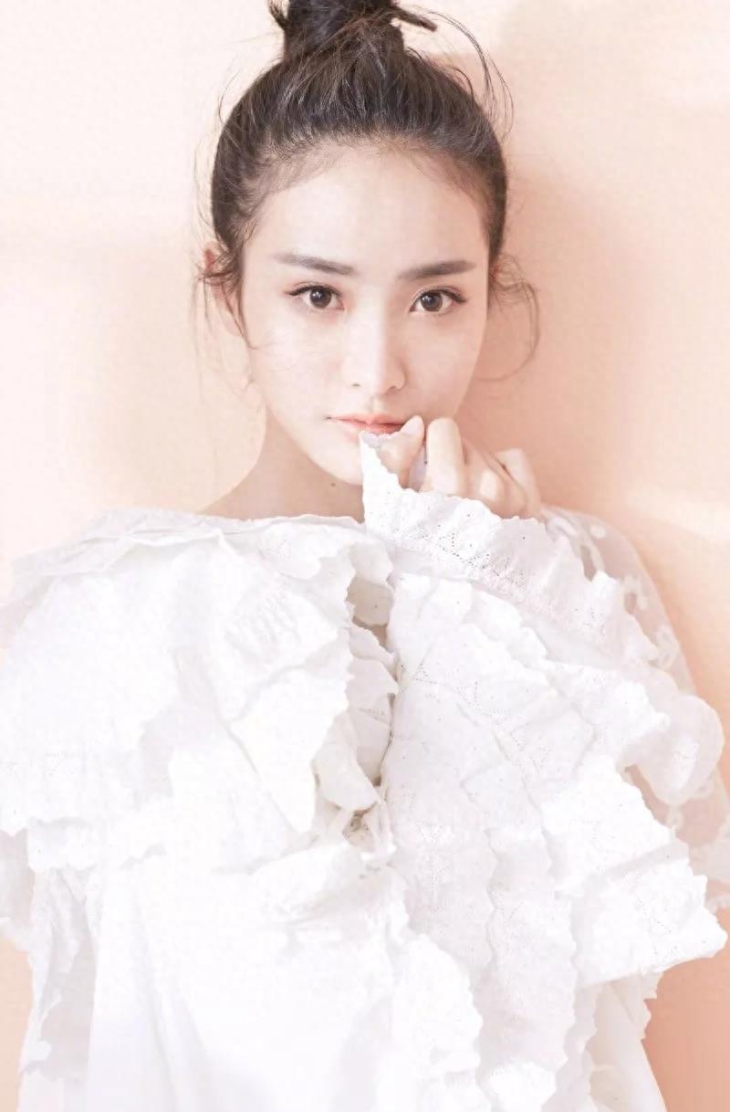 赖雨濛手机壁纸图片照片合集,可可爱爱的仙女小姐姐来啦