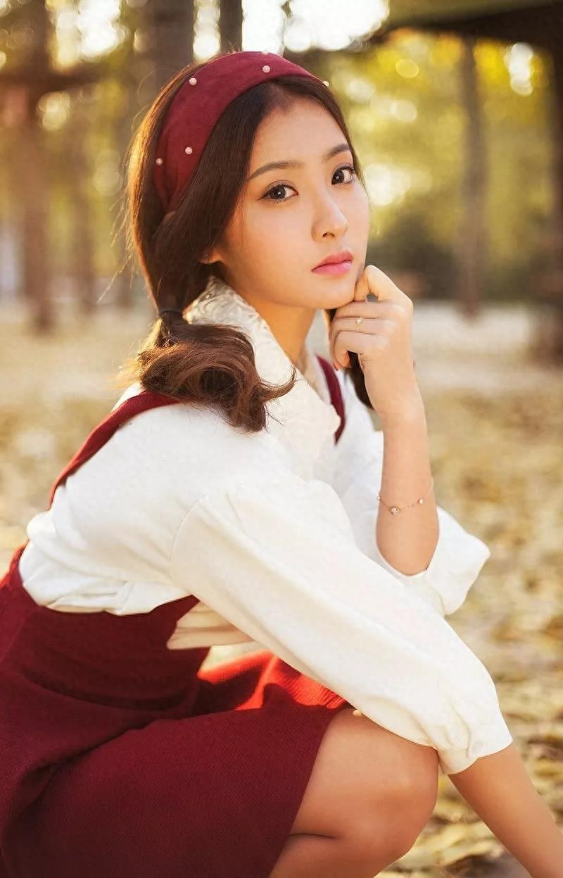 赖雨濛手机壁纸图片照片合集,可可爱爱的仙女小姐姐来啦