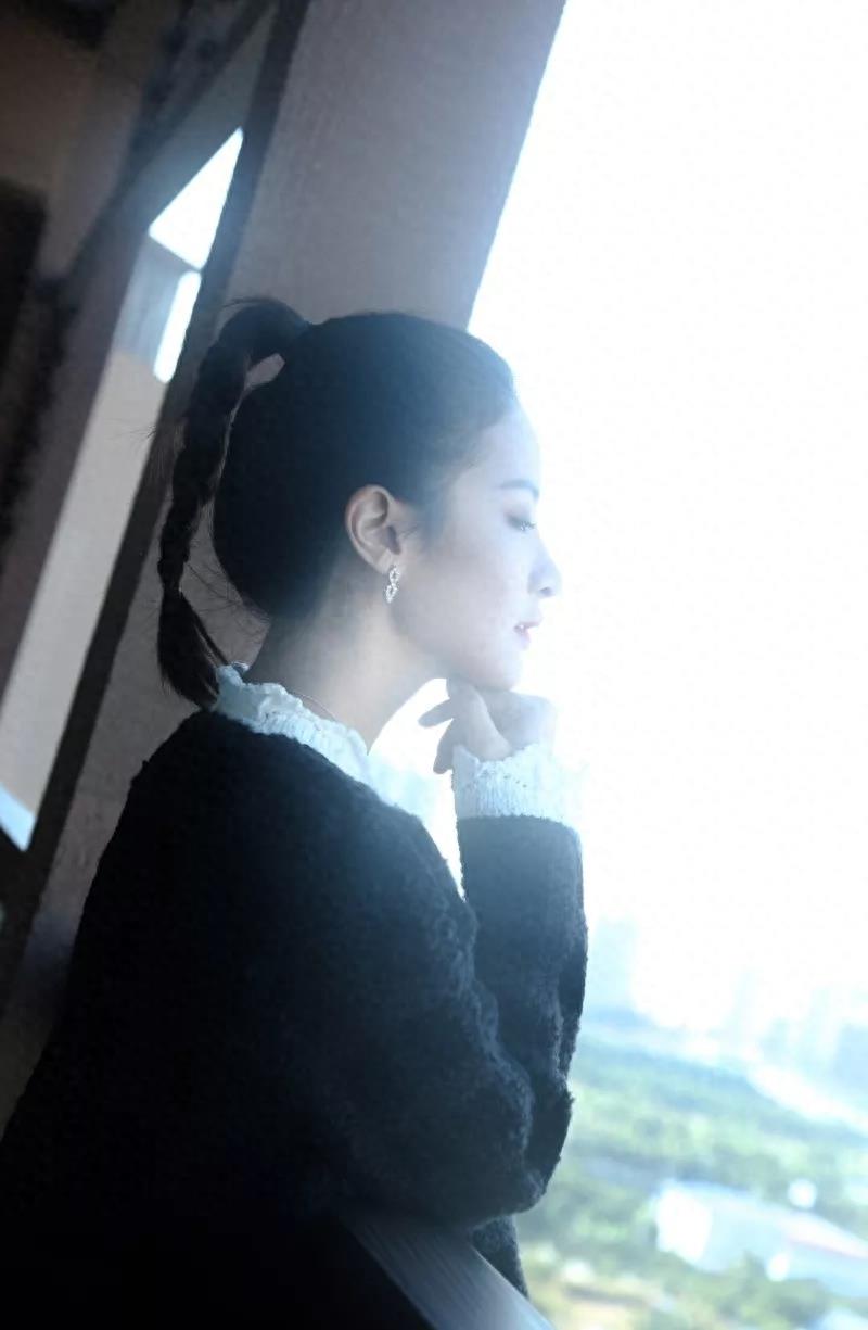 赖雨濛手机壁纸图片照片合集,可可爱爱的仙女小姐姐来啦