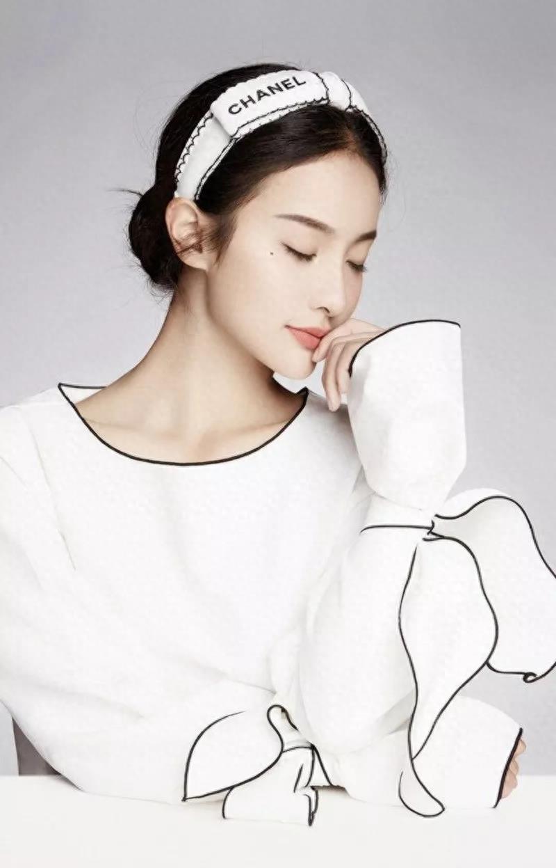 赖雨濛手机壁纸图片照片合集,可可爱爱的仙女小姐姐来啦