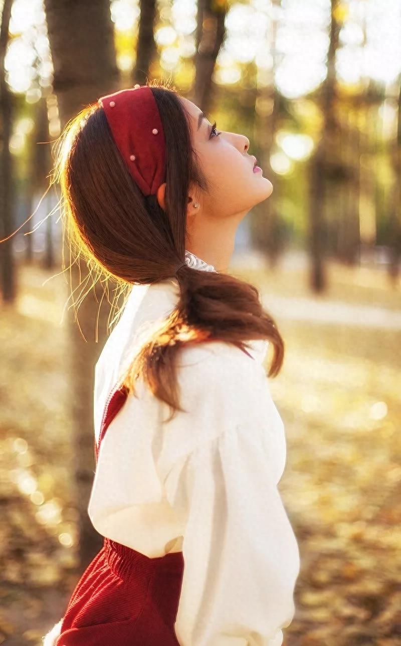 赖雨濛手机壁纸图片照片合集,可可爱爱的仙女小姐姐来啦