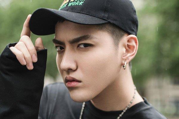 吴亦凡的家世怎样 粉丝为了偶像拼尽全力追捧