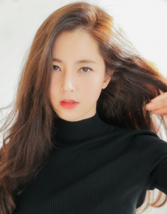 ​韩彩儿最新消息 确定出演SBS新电视剧《花书生恋爱史》