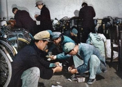 ​20世纪上海老弄堂：岁月沉淀的记忆，上海名媛的优雅风范