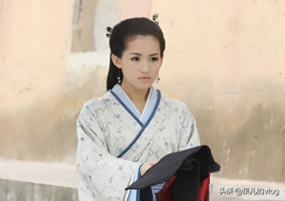 苏青，1989年7月5日出生于湖南衡阳，最喜欢《美人心计》的嫣儿