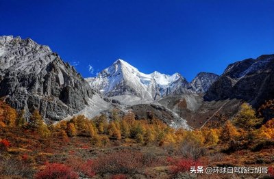 ​中国十大名山，泰山只能排第二，爬过五座是青铜，爬过七座是王者