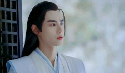 ​怜星半生软弱，邀月一世执着，绝代双骄何尝不是这二人