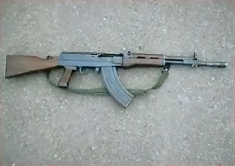 田明建单手换弹夹（一代枪神田明建的末路）