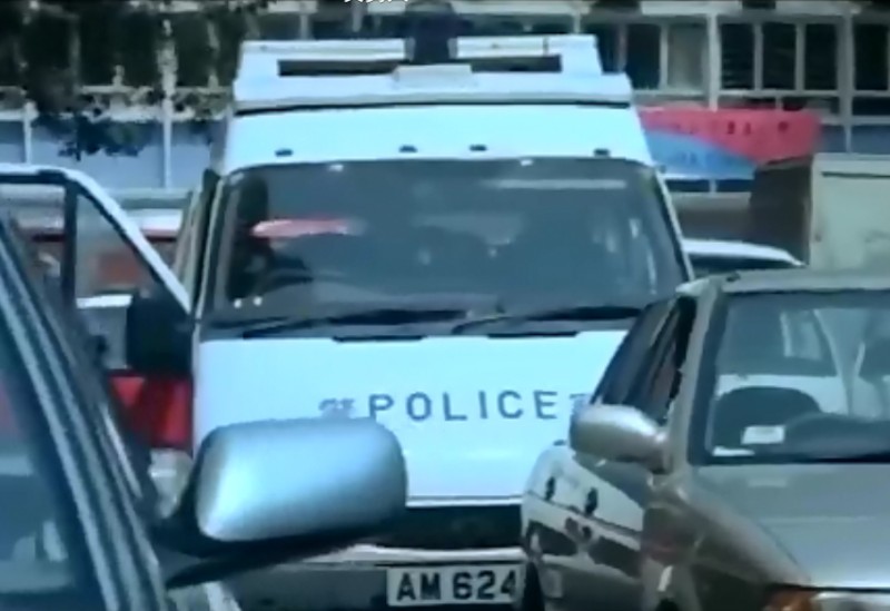 田明建单手换弹夹（一代枪神田明建的末路）