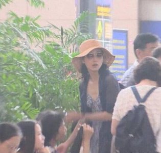 ​韩雪老公万山简历(韩雪老公是谁？ 万山)