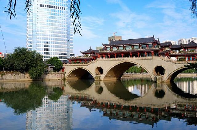 四川成都老建筑风格（成都传统民居建筑的特点）(7)