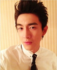 ​细数那些水瓶座的男明星，看看哪个和你更配