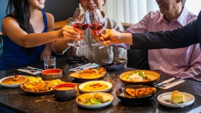 ​酒局连轴转，过节比上班还累，怎么破？