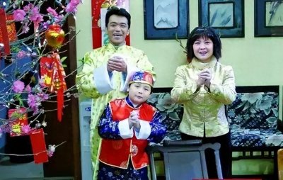 ​戏里戏外老婆都是美女，康天庥李俊毅简直就是人生大赢家