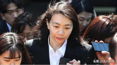 ​“恶魔千金”赵显娥：虐待佣人、家暴丈夫，因一袋坚果逼停飞机