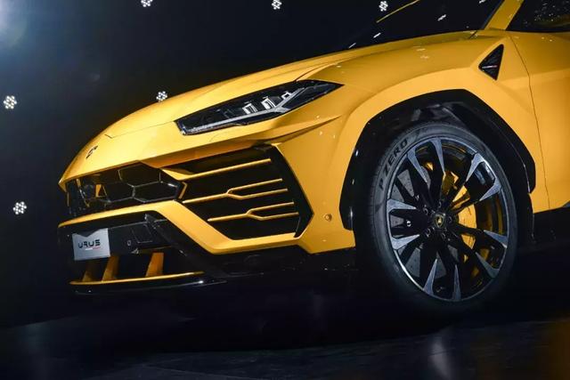 兰博基尼陆地最快suv（只有SUV会考虑混动）(4)