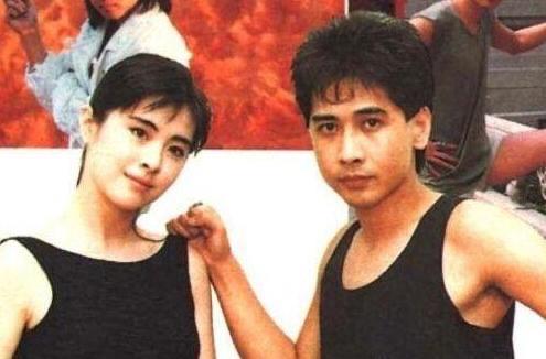 娱乐齐秦谈王祖贤落泪现场（王祖贤戴墨镜惹争议）  4