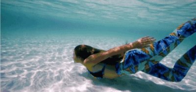 ​现实里的美人鱼 美艳的令人窒息