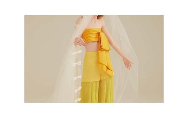 梁田救场何炅，春晚心机Girl梁田的救场就是想坑死杜海涛