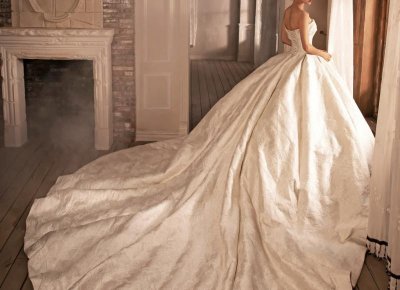 ​一个人特别自我的表现有哪些