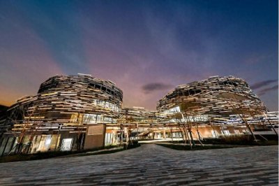 ​魅力城市 中国魔都——记上海市文化旅游和风景名胜