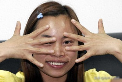 ​网红凤姐美国工作照曝光！人已发福近照显憔悴，薪酬被曝高达七万