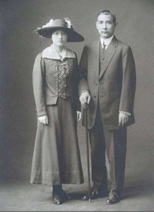 ​相差27岁的婚姻仅仅坚持了10年，孙中山与宋庆龄经历了什么？