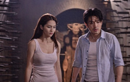 《肉蒲团》女主蓝燕近照，曾是新红楼梦黛玉候选，家庭背景很强大