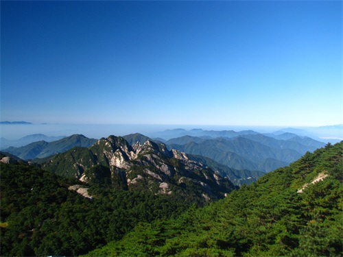黄山登山旅游图集 路线：南大门云谷寺-白鹅岭-光明顶日出