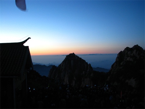 黄山登山旅游图集 路线：南大门云谷寺-白鹅岭-光明顶日出