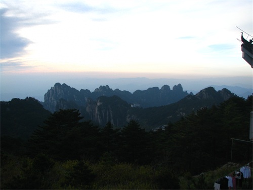 黄山登山旅游图集 路线：南大门云谷寺-白鹅岭-光明顶日出