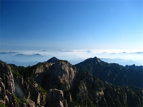 黄山登山旅游图集 路线：南大门云谷寺-白鹅岭-光明顶日出
