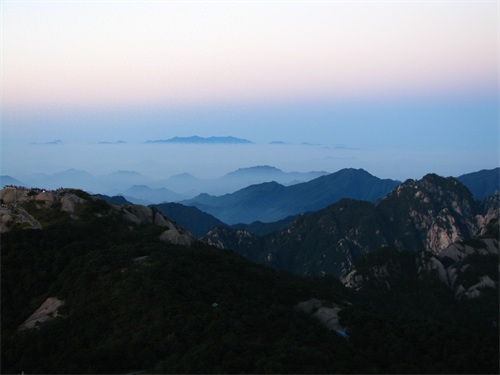 黄山登山旅游图集 路线：南大门云谷寺-白鹅岭-光明顶日出