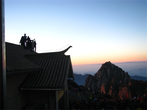 黄山登山旅游图集 路线：南大门云谷寺-白鹅岭-光明顶日出