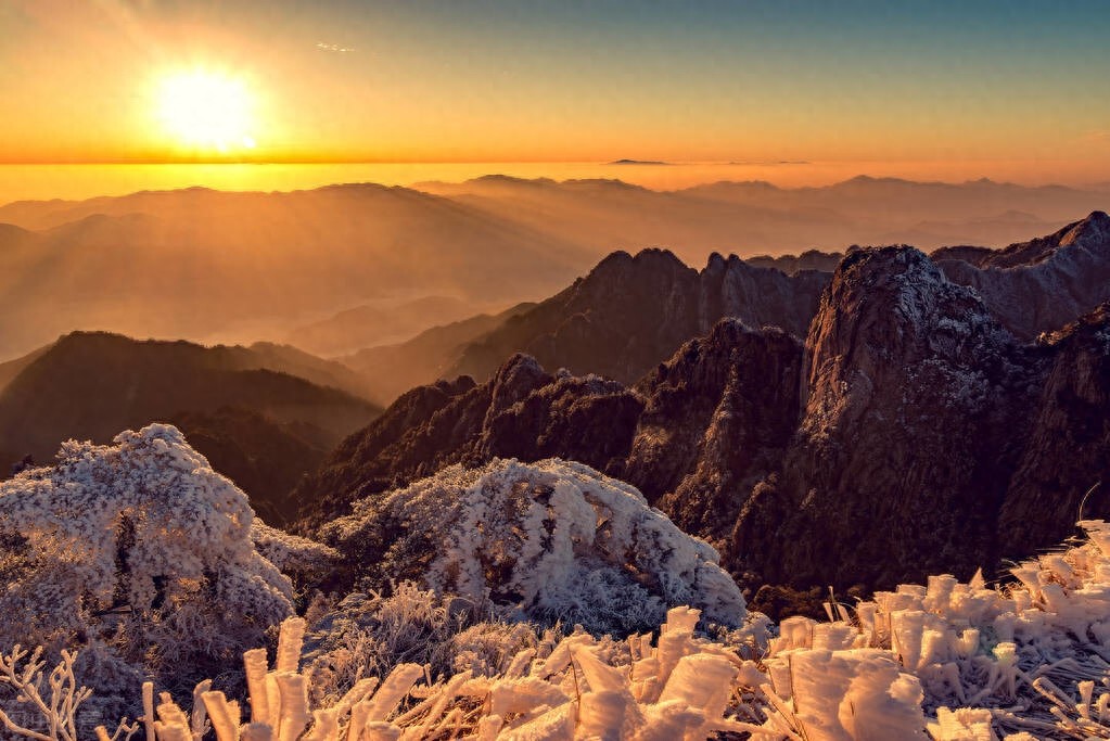 黄山登山旅游图集 路线：南大门云谷寺-白鹅岭-光明顶日出