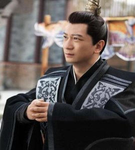 ​还记得夏洛特烦恼的王老师吗？因为演技太好，直接成一级演员了