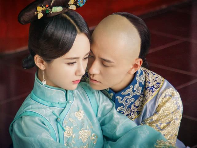 杨紫秦俊杰在一起多久分手的原因，揭秘杨紫秦俊杰张雪迎三人关系