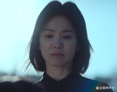 ​宋慧乔新剧开播！41 岁演大学生像男主阿姨，演技尴尬输给新人