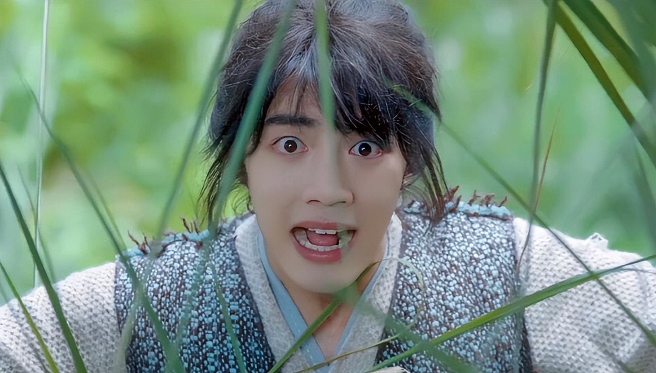 再凹“少年感”就腻了!张颂文与金世佳的清醒,会让多少人羞红脸