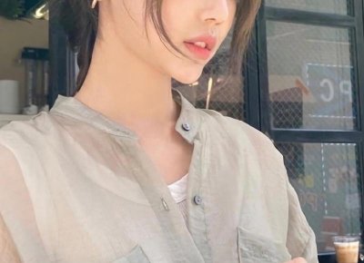 ​520（我爱你）：5×20＝100＝10×10（十全十美）爱可以数学地表白