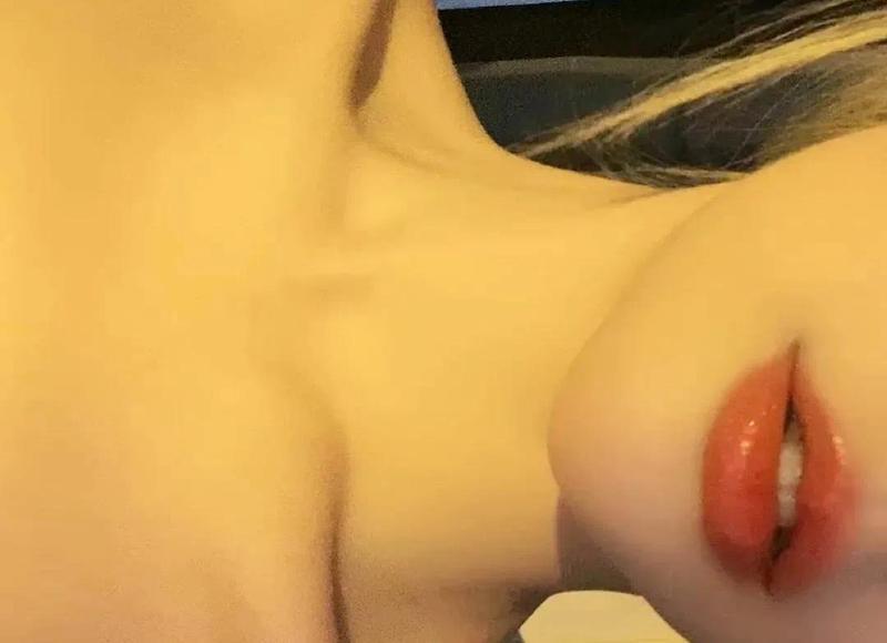 跟女孩聊天有哪些技巧 和女孩聊天需要注意什么细节