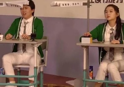 ​奔跑吧：关晓彤因答错题被打时，谁注意baby的表情？节目还录着呢