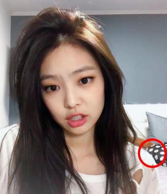 权志龙和jennie现在怎么样了（权志龙和jennie恋爱的蛛丝马迹）(22)