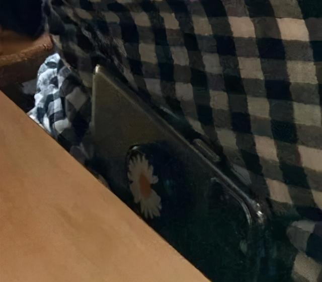 权志龙和jennie现在怎么样了（权志龙和jennie恋爱的蛛丝马迹）(17)