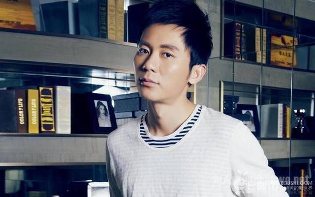 李晨的爷爷是谁(李晨爷爷是将军李成芳吗)