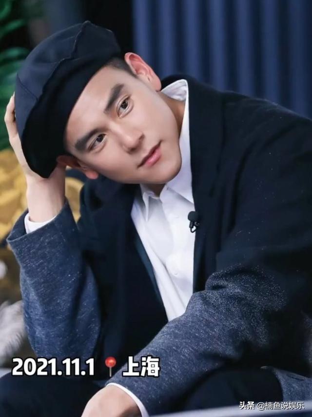 彭于晏年轻时的帅照（路人镜头下的彭于晏有多帅）(2)