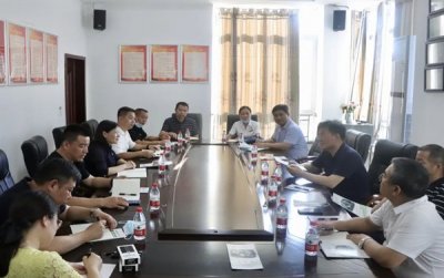 ​省民政厅副厅长蒋建华调研南县养老服务工作