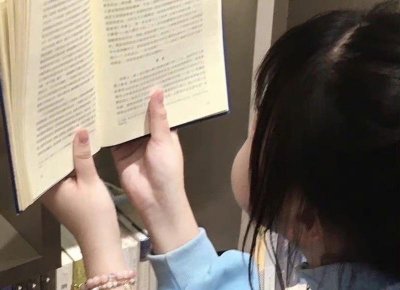 ​他的手抓住了我的小兔子 他的手抓住了我的小兔子图片