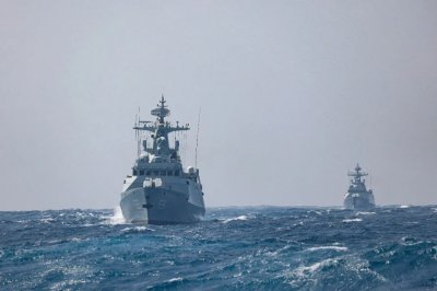 ​热浪翻滚，砺剑大洋